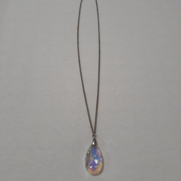 Iridescent diamond cut raindrop necklace - Picture 1 of 2